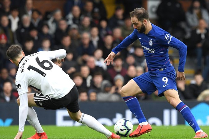 利物浦全力留住科纳特，格伊可能被取代，科纳特状态下滑，但球队仍视其为关键球员。