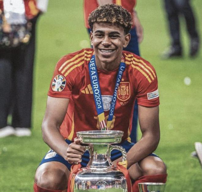 英足总杯｜ 8强唯一仅存英超豪门 曼市客战樱桃