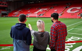 球迷：这球假得我都信了