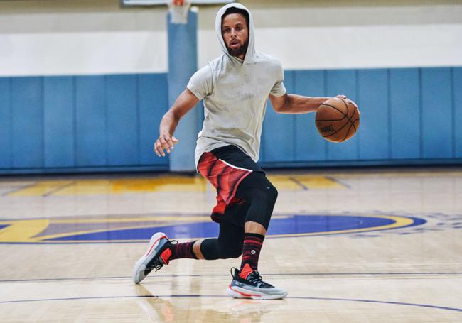 👀TA:财务顾问曾警告不能签奥尔莫,但巴萨管理层未采纳.